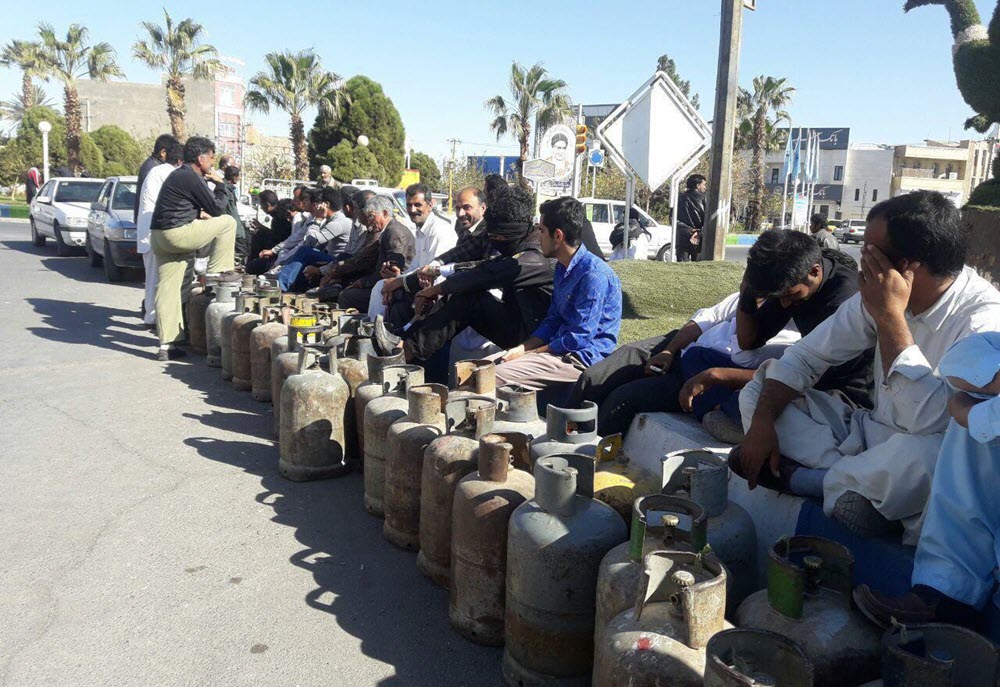 Gas Shortage Cause Havoc in Poverty-Stricken Iran