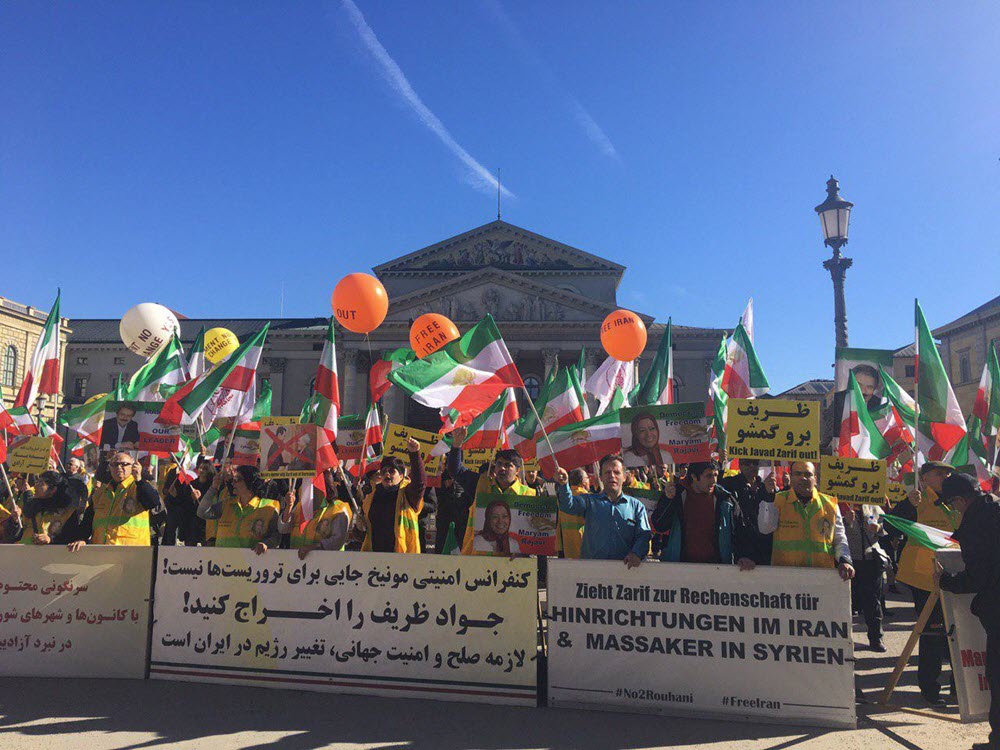 MEK_Supporters_Urge_Munich_Security_Conference_to_Expel_Zarif-8