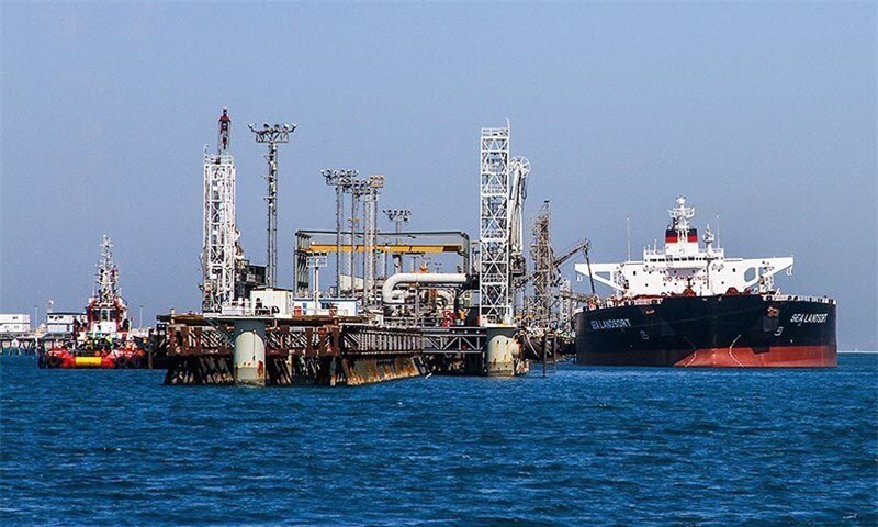 US Warning Over Shipping Iran Regime's Oil