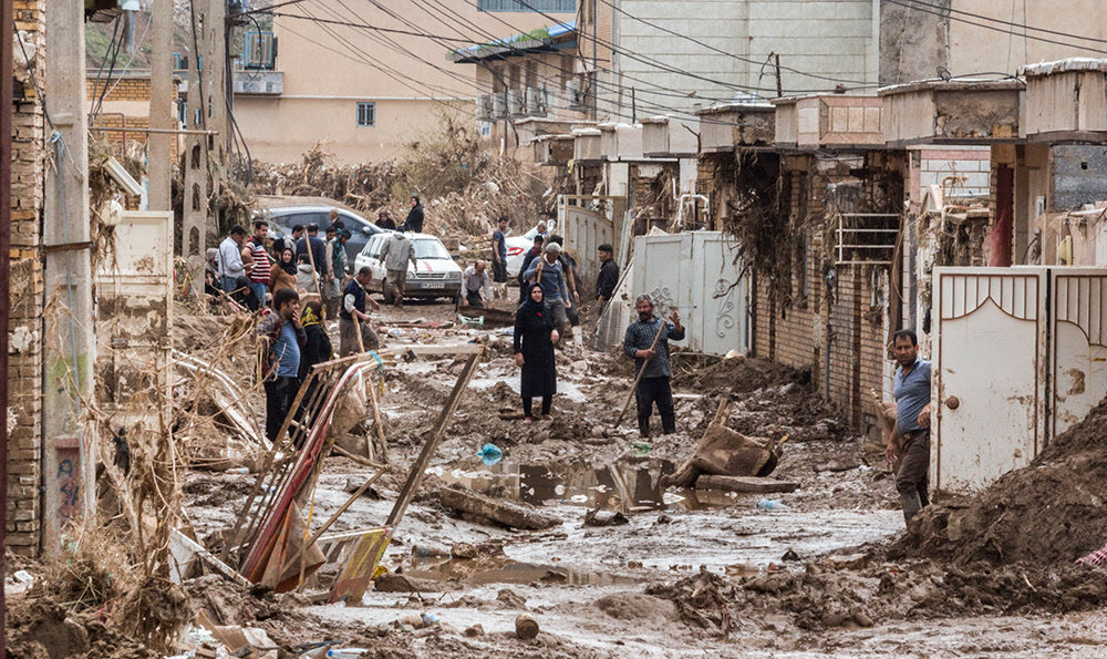 Iran Regime's Passes Buck in Face of Flooding Crisis