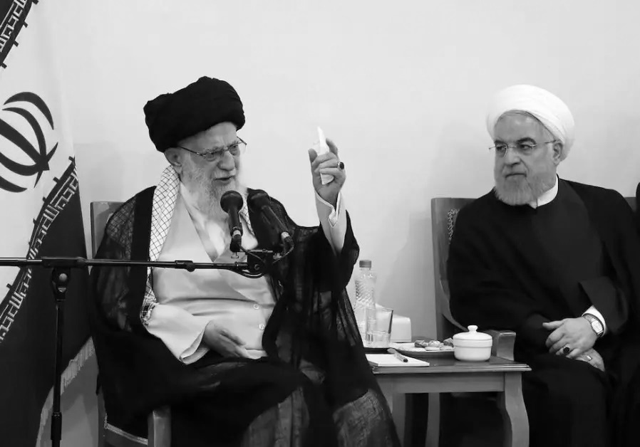 Rouhani-Khamenei-meeting