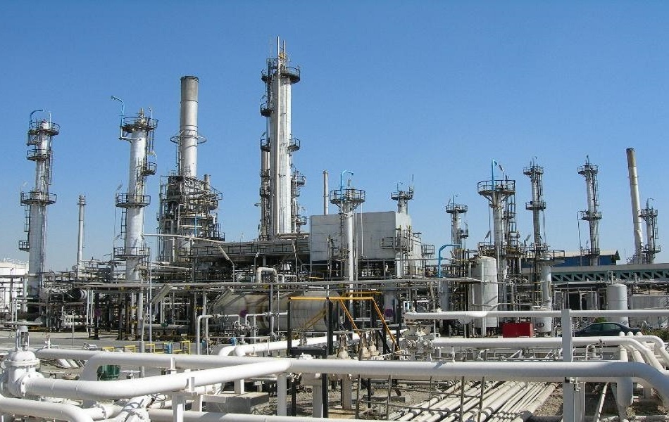 iran-oil-refinery