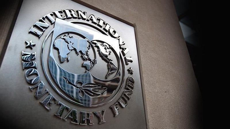 IMF: The Iranian regime would need oil priced at $194.60 a barrel to balance its budget next year