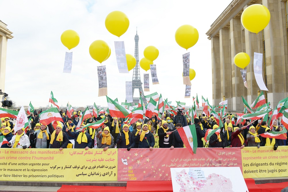 NCRI and MEK Hold Major Gathering in Paris in Support of Iran Protests